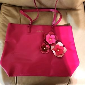 Elizabeth Arden Tote
